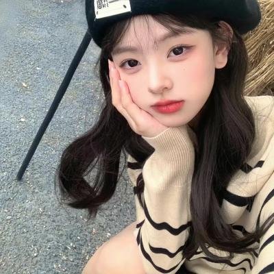 钢管舞娘